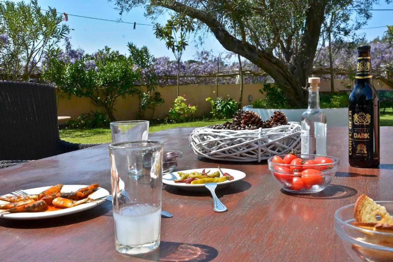 Giokos Appartement Ágios Matthaíos Buitenkant foto