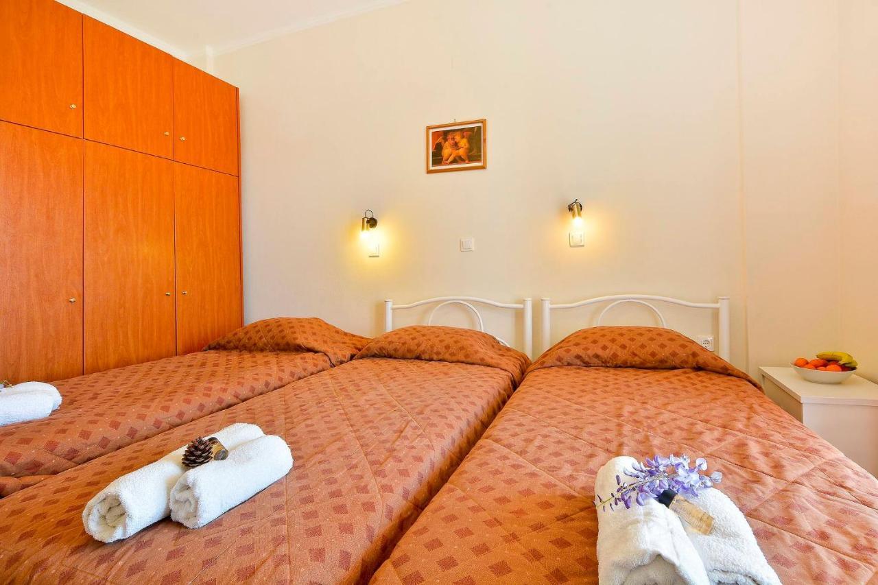 Giokos Appartement Ágios Matthaíos Buitenkant foto
